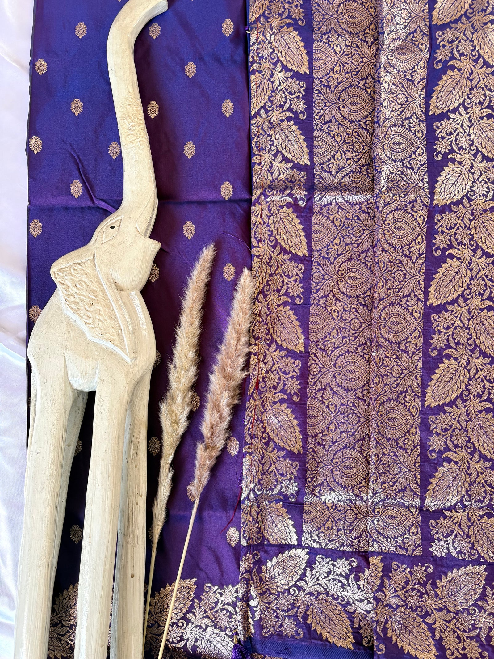 Premium Semi Banasari Silk with Leaf Border (Saree Code - S04)